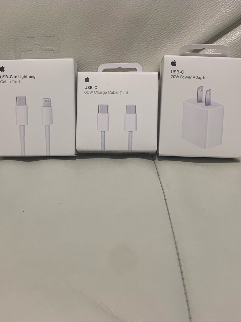 Apple White USB-C & Lightning Charging Set